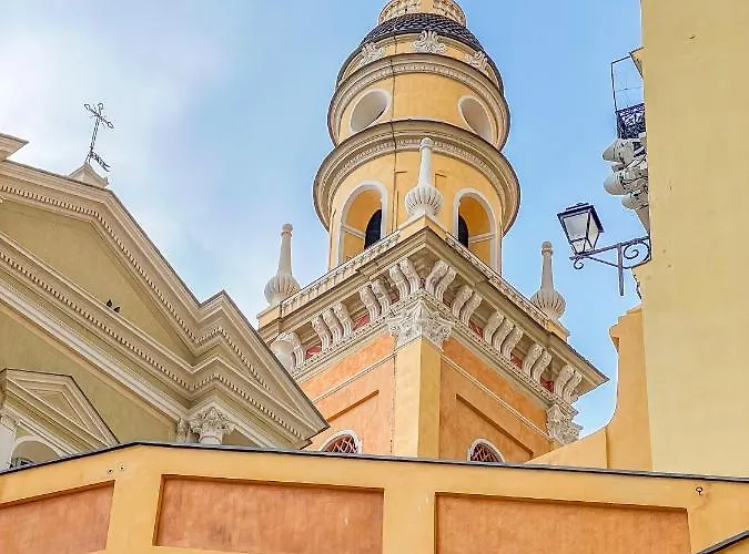 Le Seize, Cosy Au Coeur De La Vieille De *