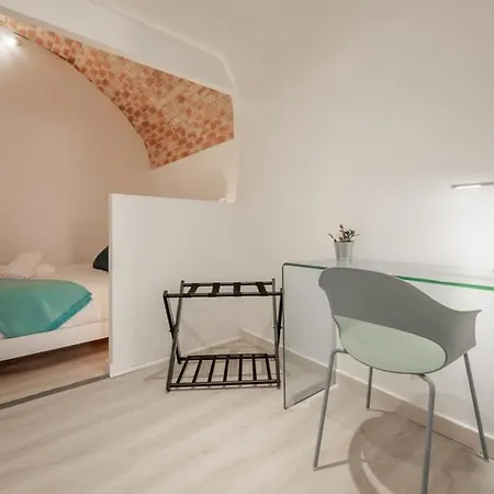 Le Seize, Cosy Au Coeur De La Vieille De Apartment